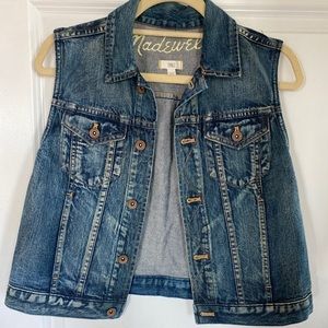 Madewell Denim Vest! Size Small!
